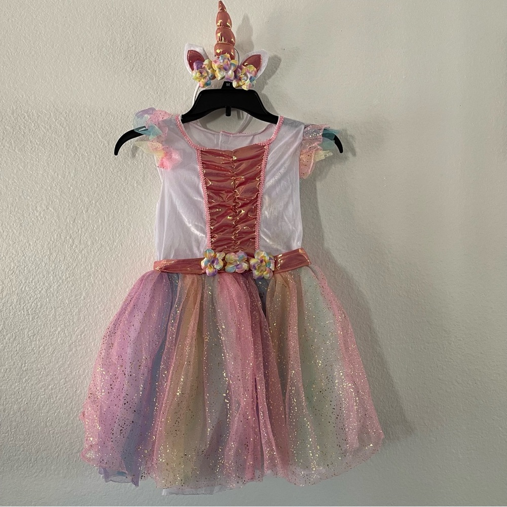💗Shimmering Unicorn Costume💗